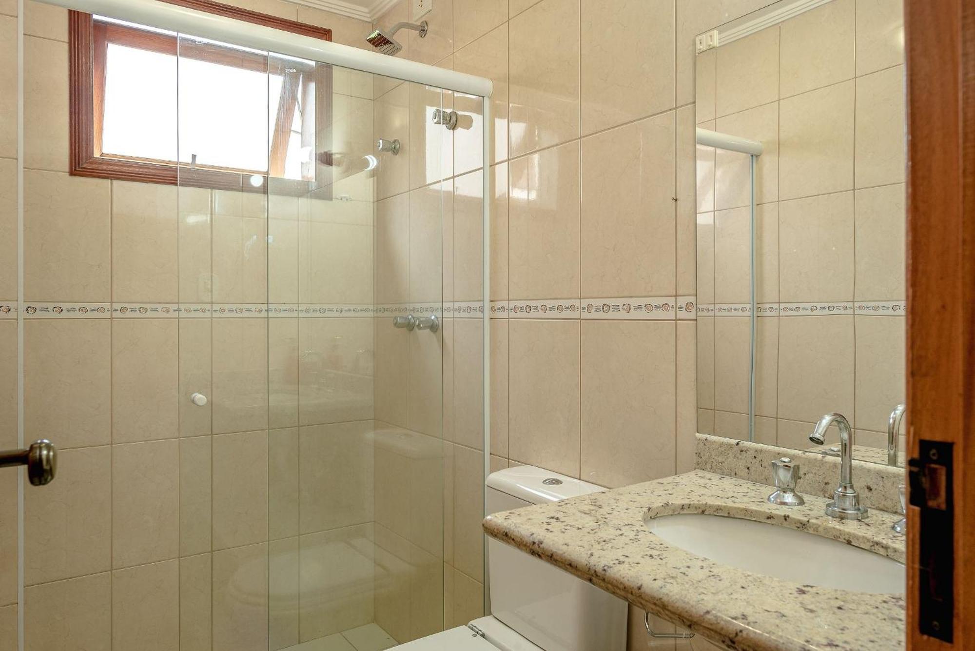 Apartamento No Capivari Com Lareira E Aquecedores *